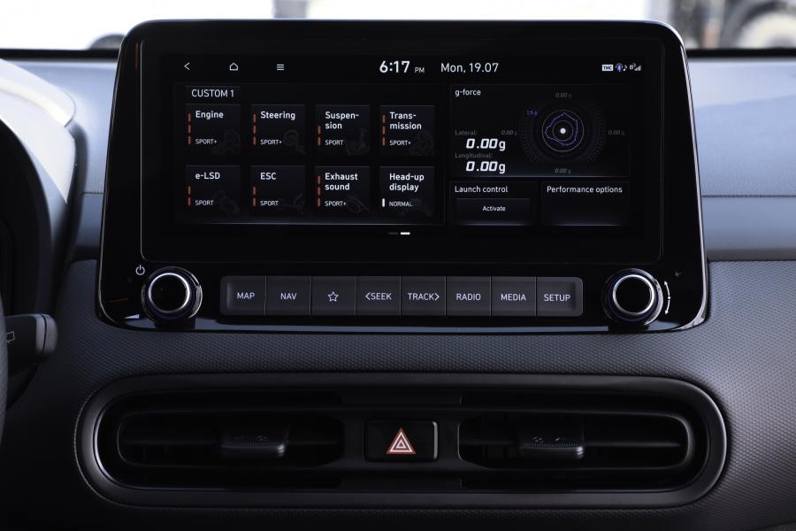 Панель приборов Hyundai Kona N (OS) 2021 года  (WW) (фото 3 из 29)